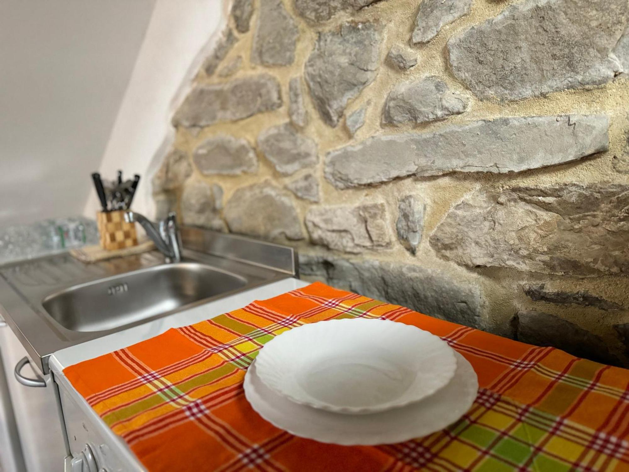 La casetta nel Borgo -Cerageto- Esterno foto